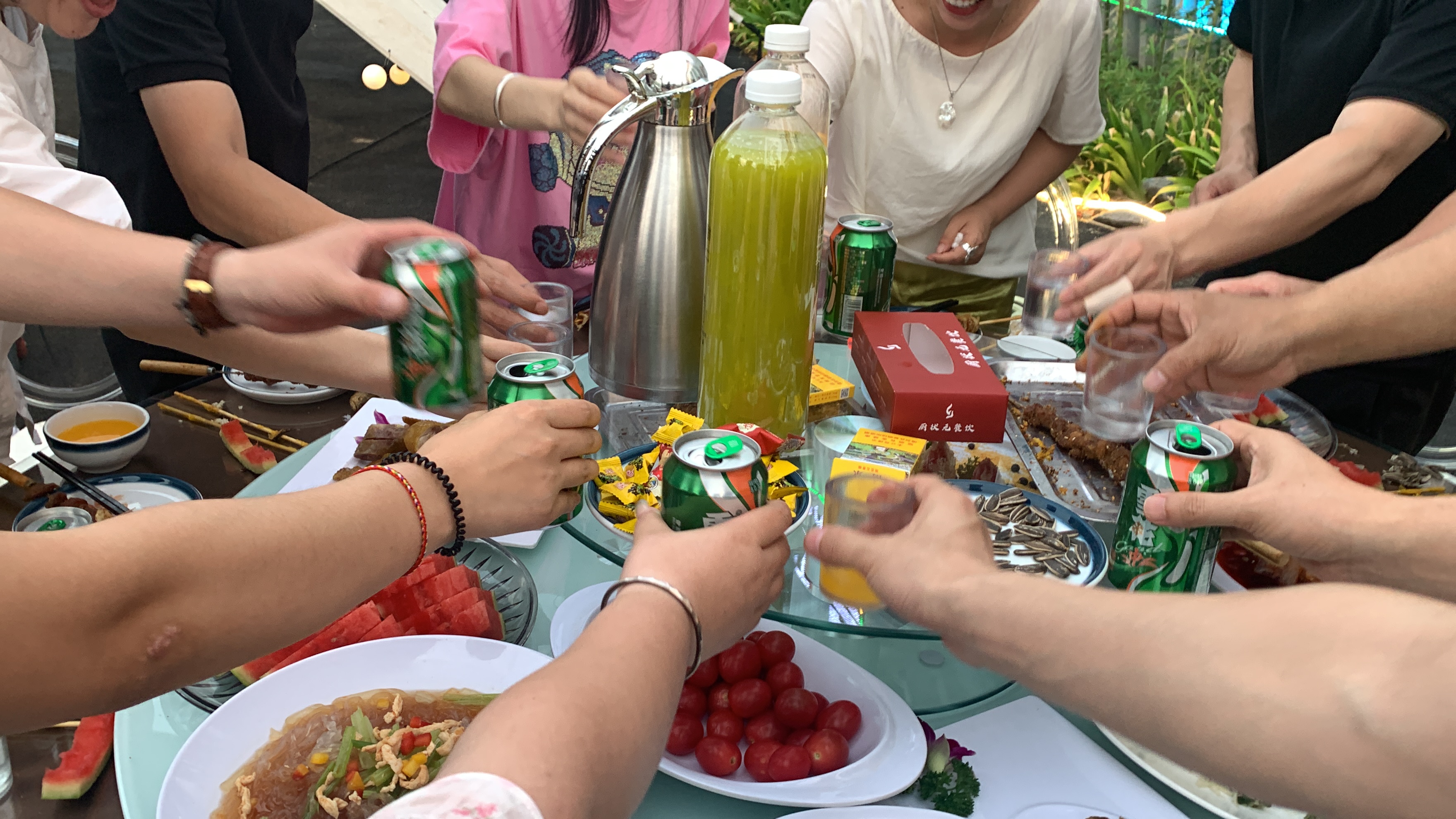 新鄉(xiāng)市卅亞過濾設(shè)備有限公司成功舉辦“夏日濃情，共聚卅亞”主題燒烤晚會(huì)